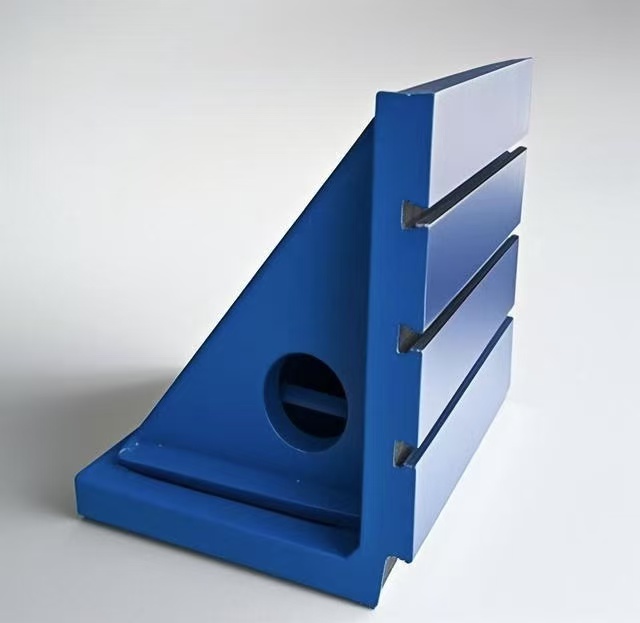 T-shaped groove bending plate